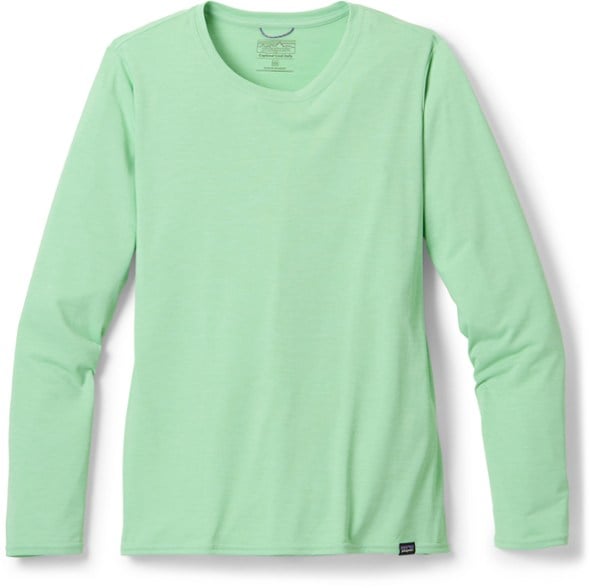 Women's hiking shirt for hot weather, long-sleeve moisture wicking design
