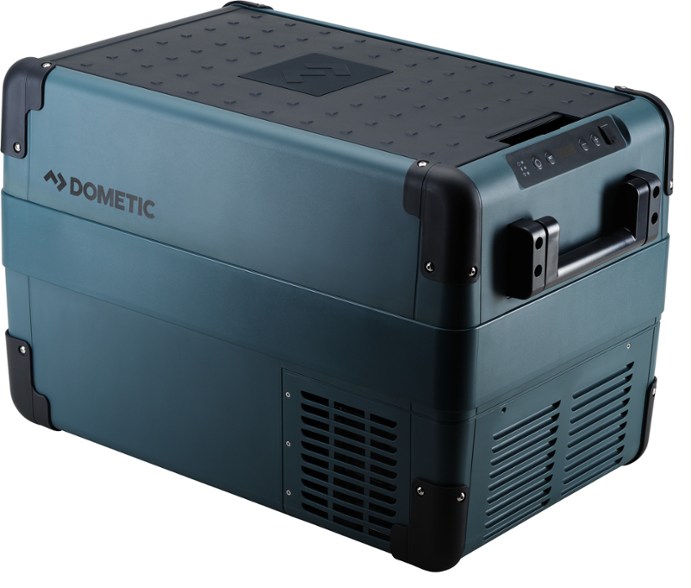 Close-up of AdventurePro 37L powered cooler with open lid revealing organized snacks and drinks.