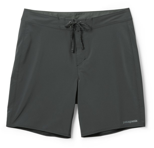 Hydropeak board shorts men - side view, showcasing the contoured waistband and rear patch pocket