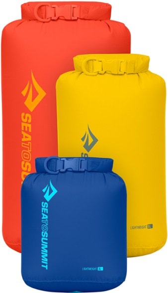 SeaPro Dry Bag Set in use during kayaking – compact and waterproof