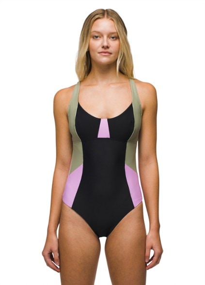 ActiveWave one-piece swimsuit front view, showcasing color-blocked design and sweetheart neckline