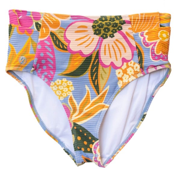 Front view of yoga swim bottoms showing seamless waistband and side pockets