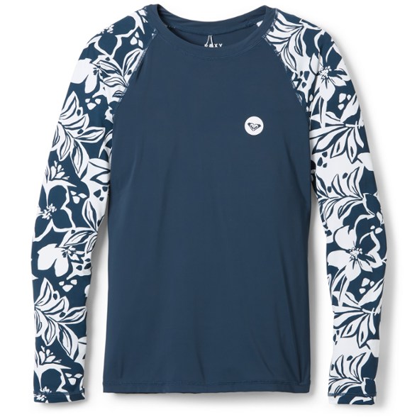 Women’s long sleeve rash guard in ocean blue for surfing and sun protection