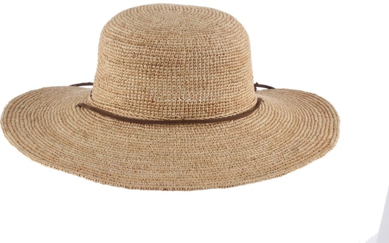 Close-up of the hand-crocheted raffia material on the women's sun hat