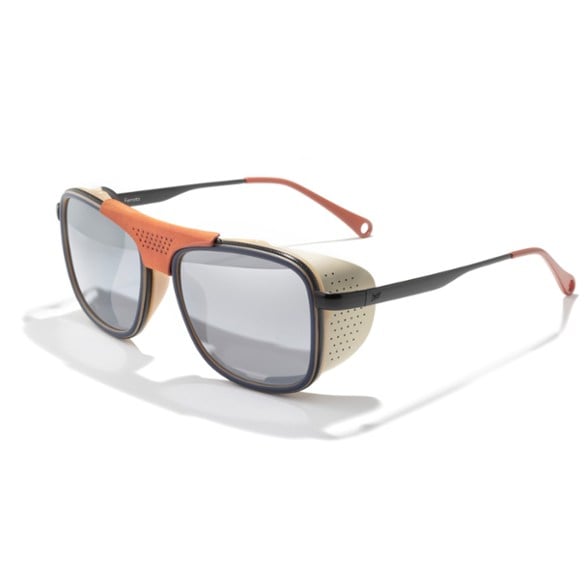 Ferrata polarized snow sunglasses modeled on mountain slope