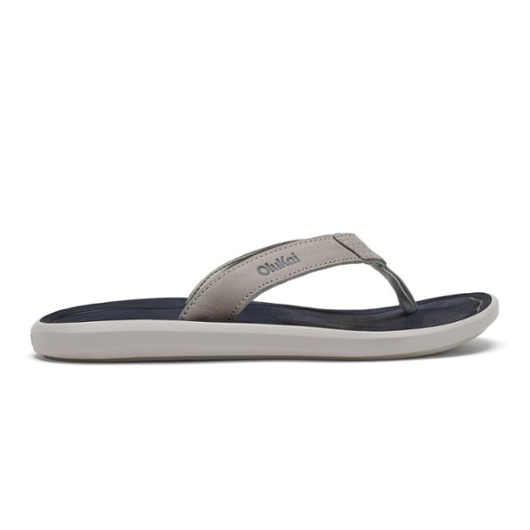 OluKai Pili men's flip flops with waterproof leather straps and cushioned insole
