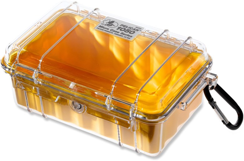 Pelican 1050 Mini Case with carabiner, showcasing waterproof features.