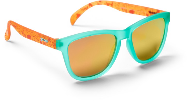Yellowstone National Park polarized sunglasses from a side angle, showing the lightweight frame
