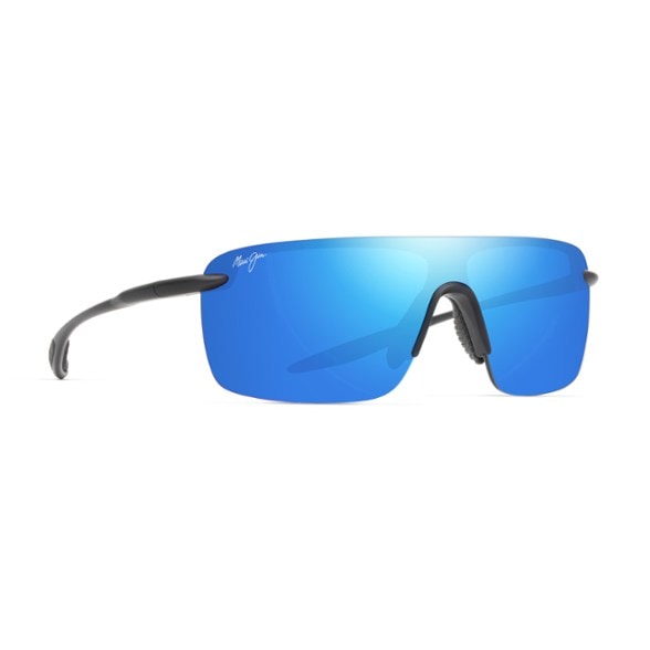 Maui Jim Retro Polarized Sunglasses in bright sunlight, showcasing their stylish design.