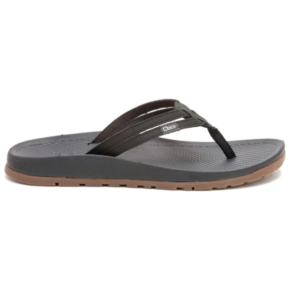 Chaco Lowdown Leather Flip-Flops for women, showcasing full-grain leather uppers and slip-on design