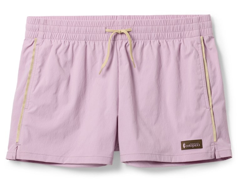 Women's retro style hiking shorts with snap back pocket, perfect for outdoor activities